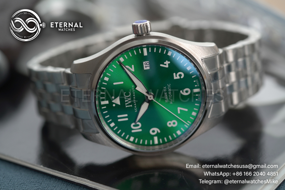 IWC - Pilot Mark XX 40mm SS/SS Green Dial V7F A2892