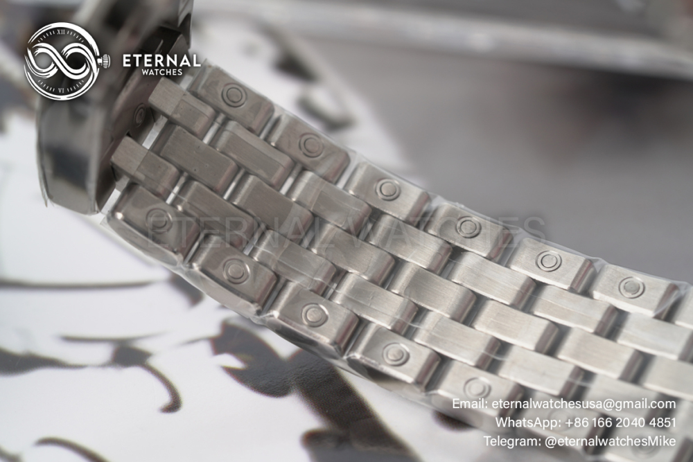 IWC - Pilot Mark XX 40mm SS/SS Green Dial V7F A2892