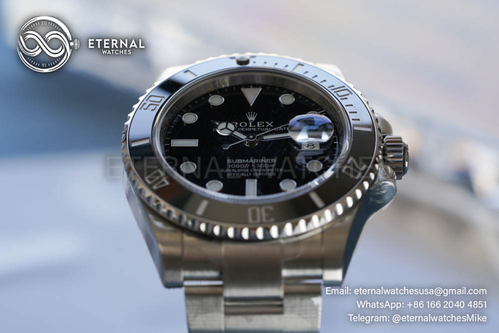 Rolex Submariner Date