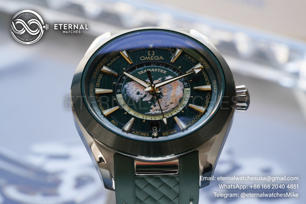 OMEGA - Sea Master Aqua Terra 150M 43mm Worldtimer SS/RU Green Dial VSF A8938