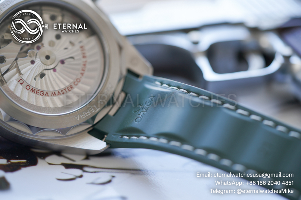OMEGA - Sea Master Aqua Terra 150M 43mm Worldtimer SS/RU Green Dial VSF A8938