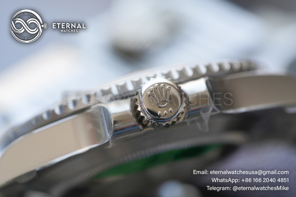 Rolex Submariner Date