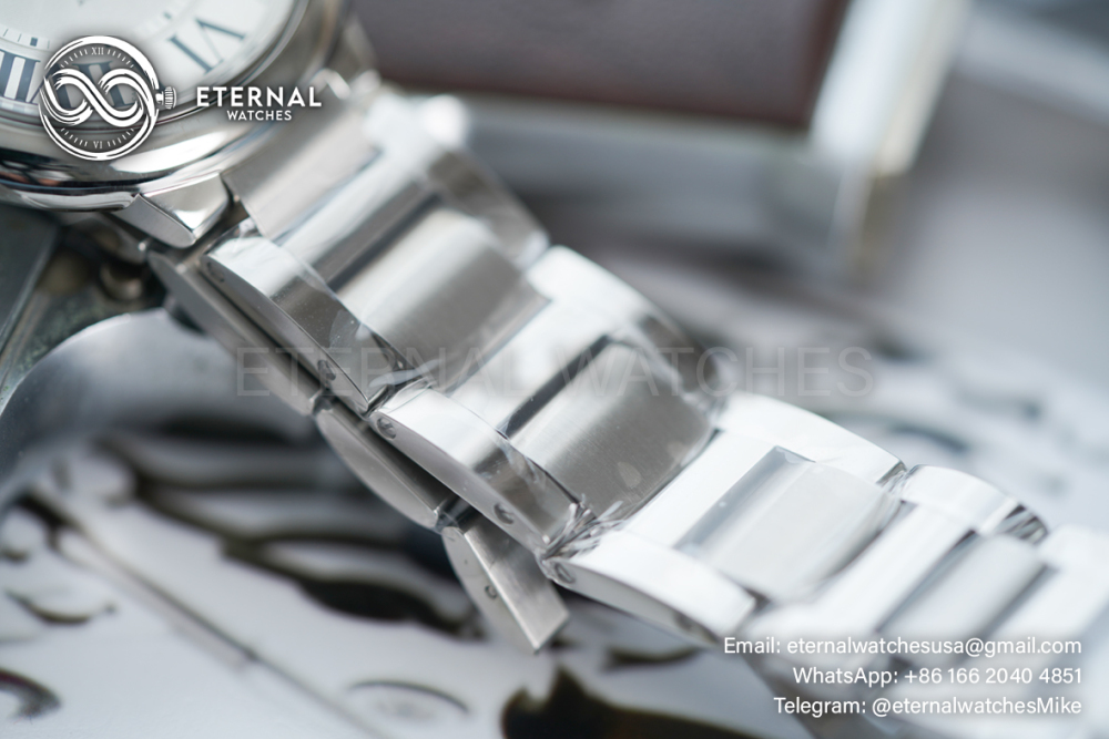CATIER - Ballon Bleu 42mm White Textured Dial SS/SS V6F V8 A2824