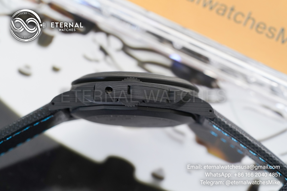 PANERAI - Luminor Marina PAM1661 Carbotech Automatic 44mm FC/NY VSF P9010