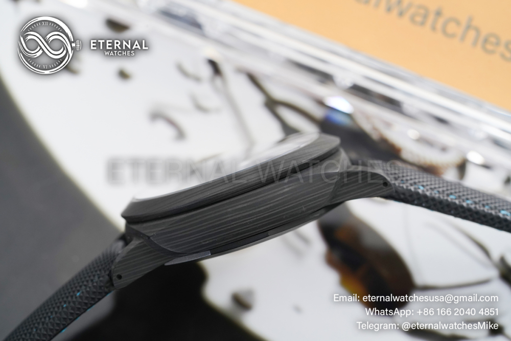 PANERAI - Luminor Marina PAM1661 Carbotech Automatic 44mm FC/NY VSF P9010