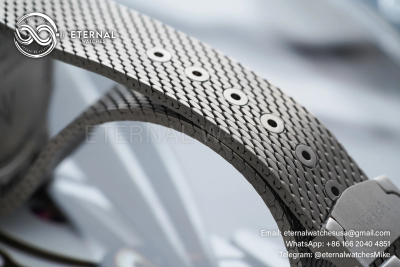 OMEGA - Seamaster 300m No Time To Die 007 TI/TI VSF V5 A8806