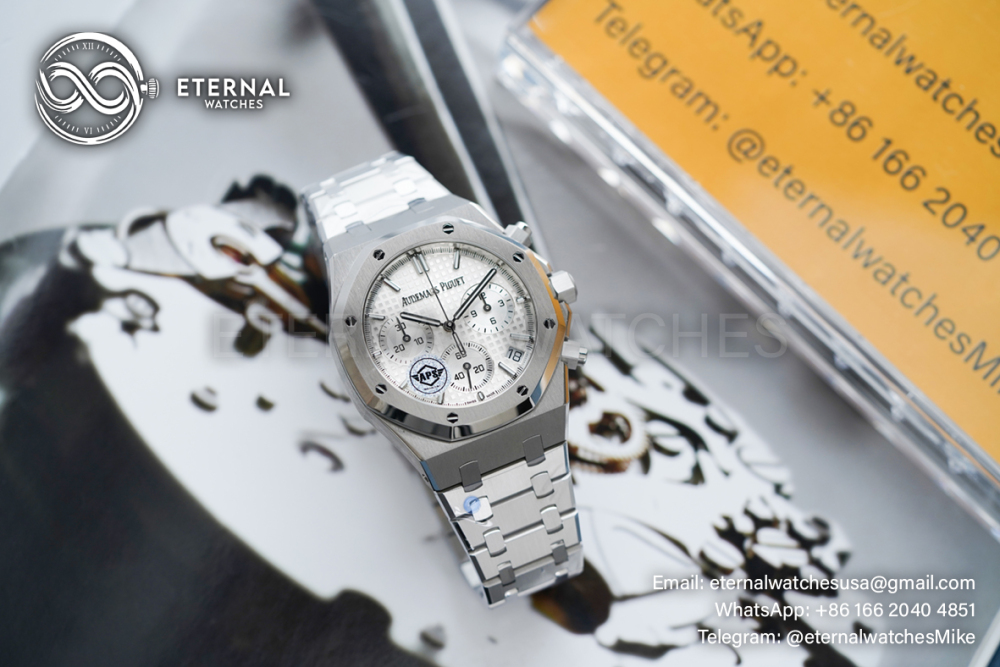 AUDEMARS PIGUET - Super Clone Royal Oak Chronometer 26240ST 41mm SS/SS Silver Dial APS SH4401