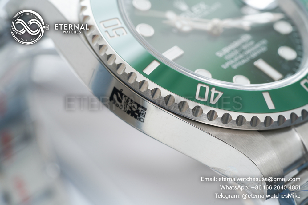 ROLEX - Submariner 116610LV Hulk 40mm SS/SS Green Dial Clean VS3135
