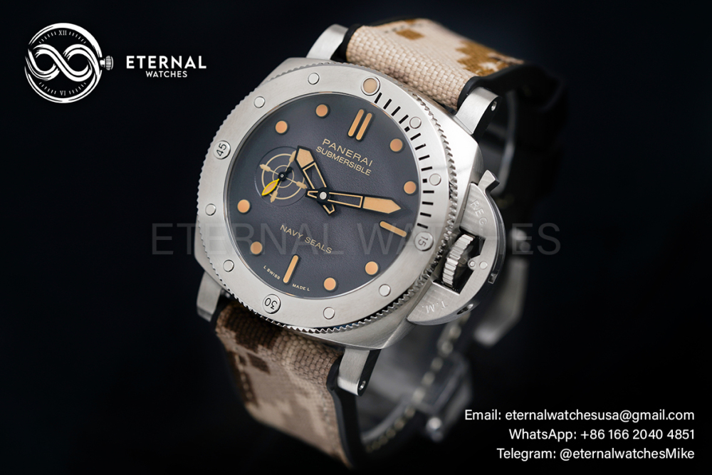 PANERAI - Super Clone Submersible PAM1518 QuarantaQuattro Navy Seals 44mm TI/CE Black Dial VSF P900