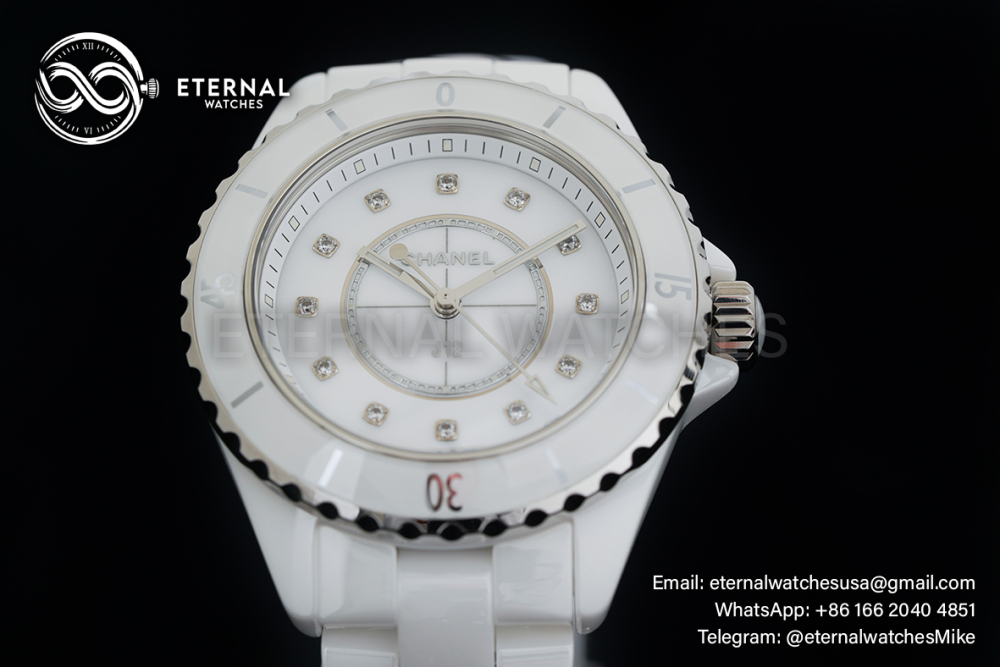 CHANEL - J12 Ladies 33mm Ceramic/Cer White/Dia XF Swiss Quartz