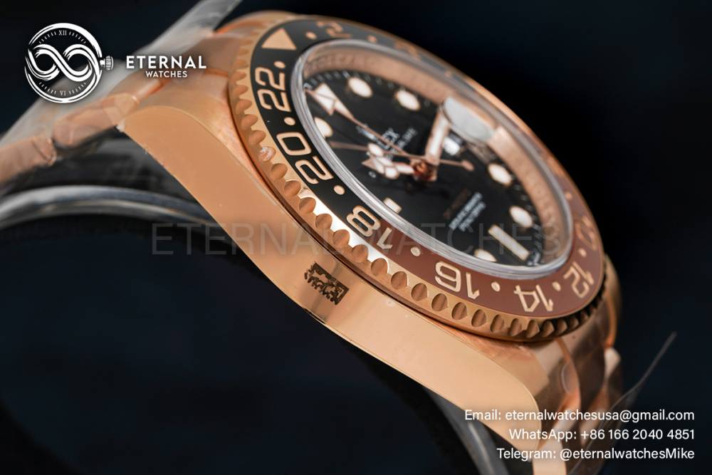 ROLEX - GMT Master II 126715 CHNR Oyster 904L RG/RG Black Dial CLEAN VR3186