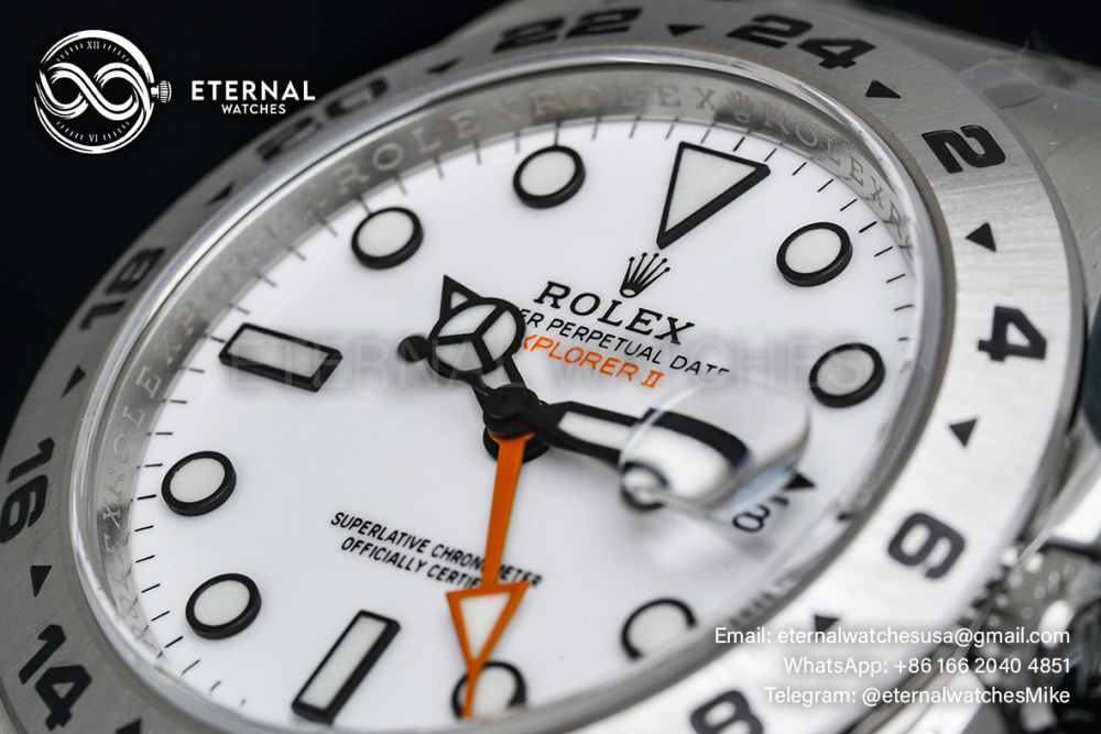 ROLEX - Super Clone Explorer II 226570 42mm SS/SS White Dial Clean DD3285