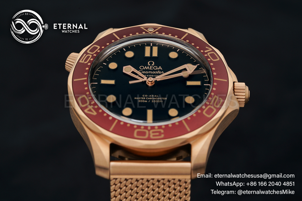 OMEGA - Seamaster 300m 2025 42mm RG/RG Black Dial VSF A8806