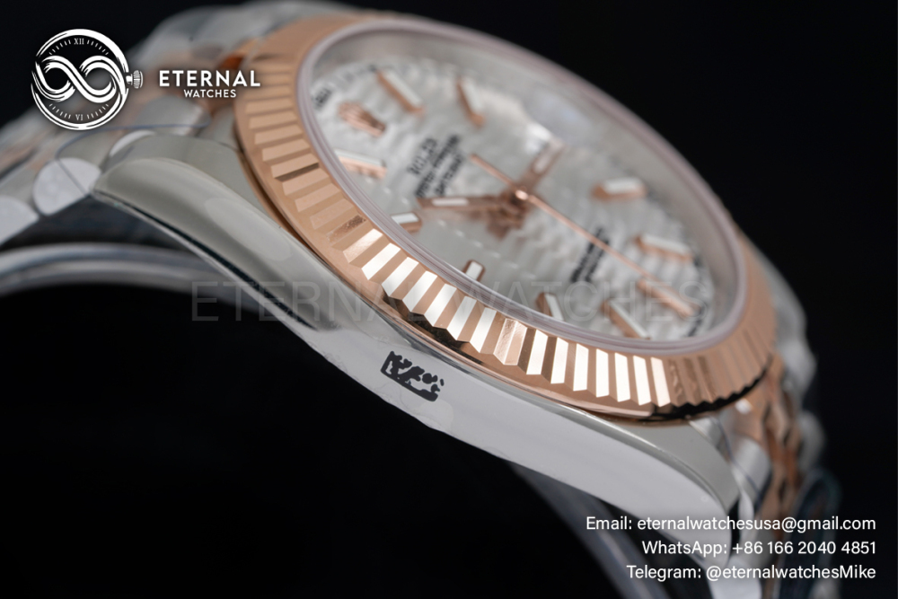 ROLEX - Datejust 126231 36mm Jubilee RG/SS Silver Textured/Stk VSF VS3235