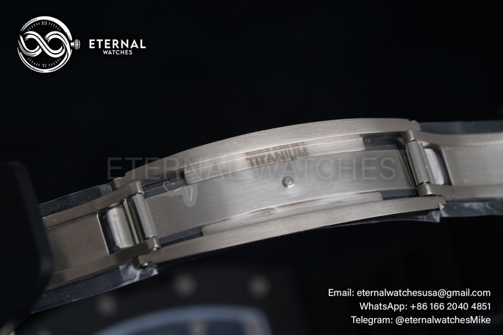 RICHARD MILLE - VAUCHER SUPER CLONE RM055 Bubba Watson Black Ceramic Edition