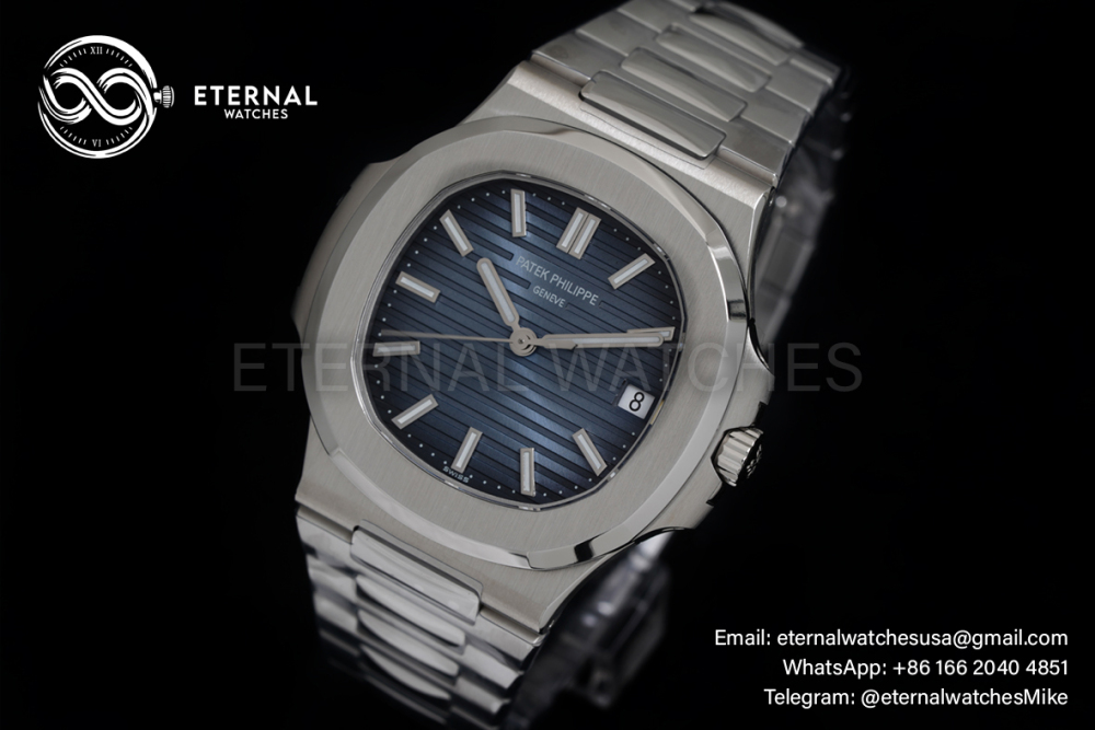 PATEK PHILIPPE - Nautilus Jumbo 5811 41mm SS/SS Blue Dial 3KF 330SC