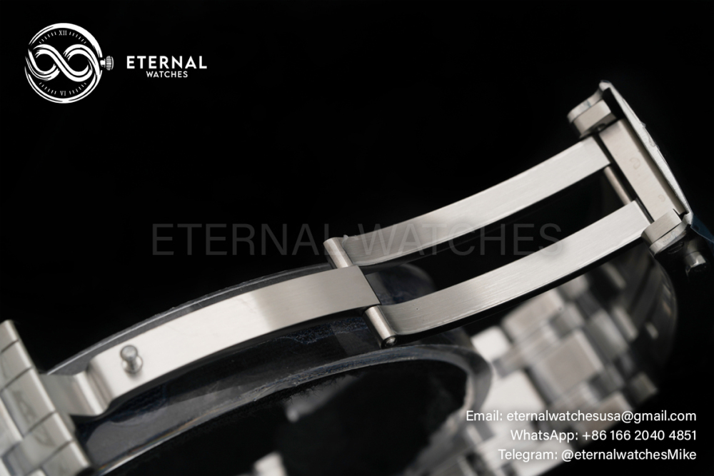 OMEGA - Seamaster Diver 300m 42mm SS/SS Grey VSF A8800