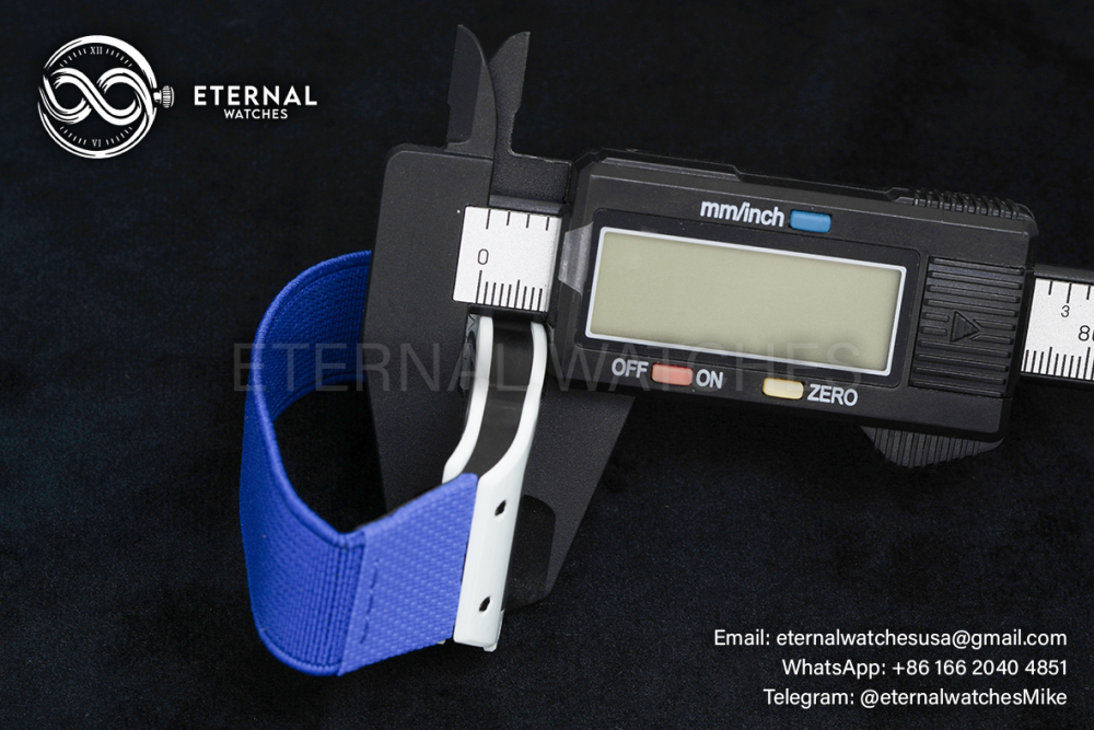 RICHARD MILLE - VAUCHER SUPER CLONE RM67-02 Alexis Pinturault Extra Flat
