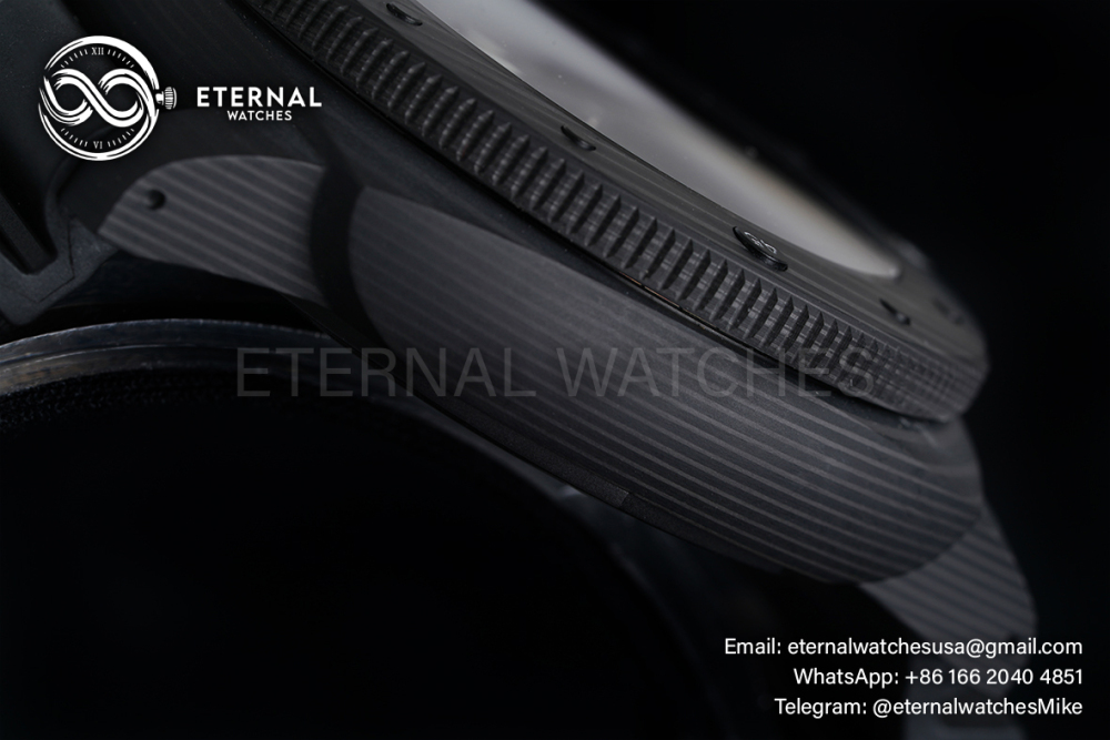 PANERAI - SUPER CLONE PAM1039 Submersible Luna Rossa GMT 47mm Carbon/RU VSF P9011