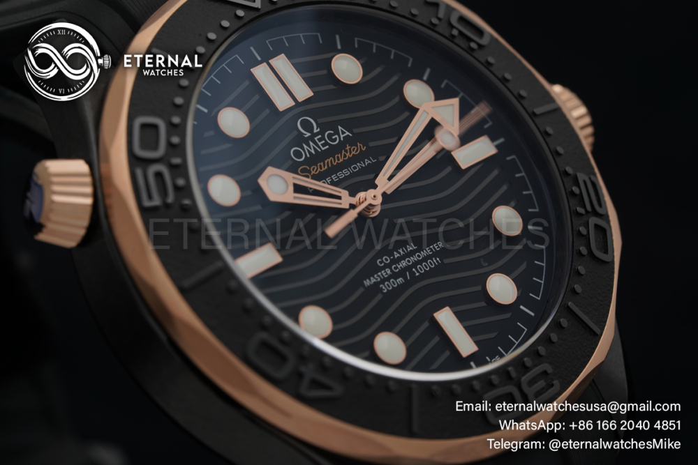 OMEGA - Seamaster Diver 300m 43.5mm RG/Ceramic/RU Black Dial VSF A8806