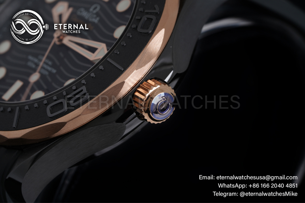 OMEGA - Seamaster Diver 300m 43.5mm RG/Ceramic/RU Black Dial VSF A8806