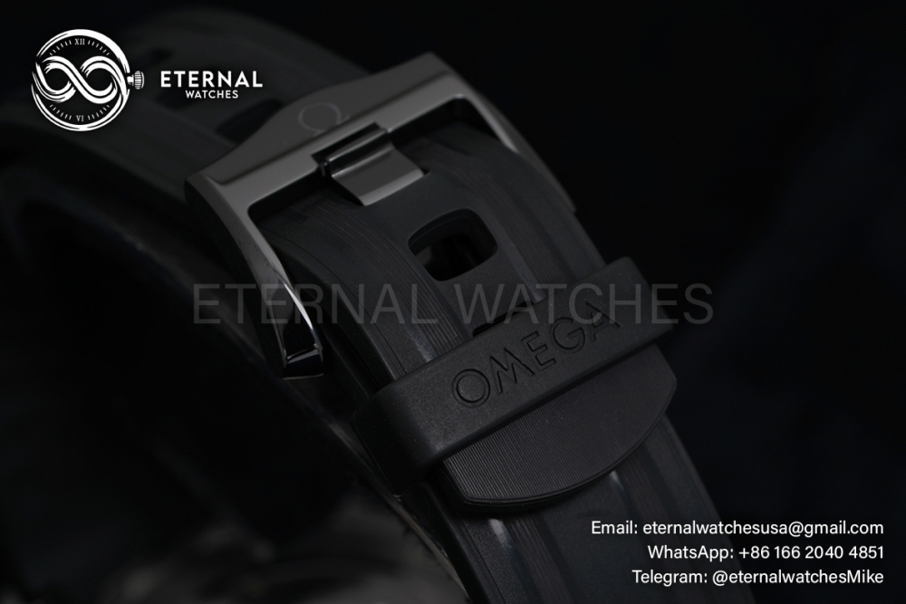 OMEGA - Seamaster Diver 300m 43.5mm RG/Ceramic/RU Black Dial VSF A8806