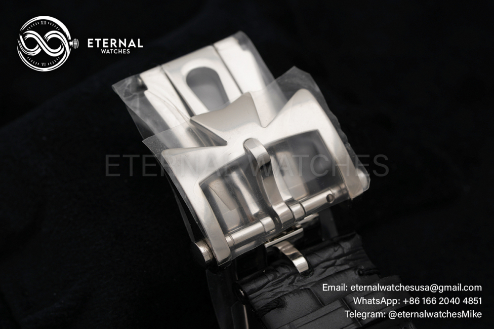 VACHERON CONSTANTIN - Traditionnelle 42mm SS/LE White DIal TURF 14 Day Tourbillon