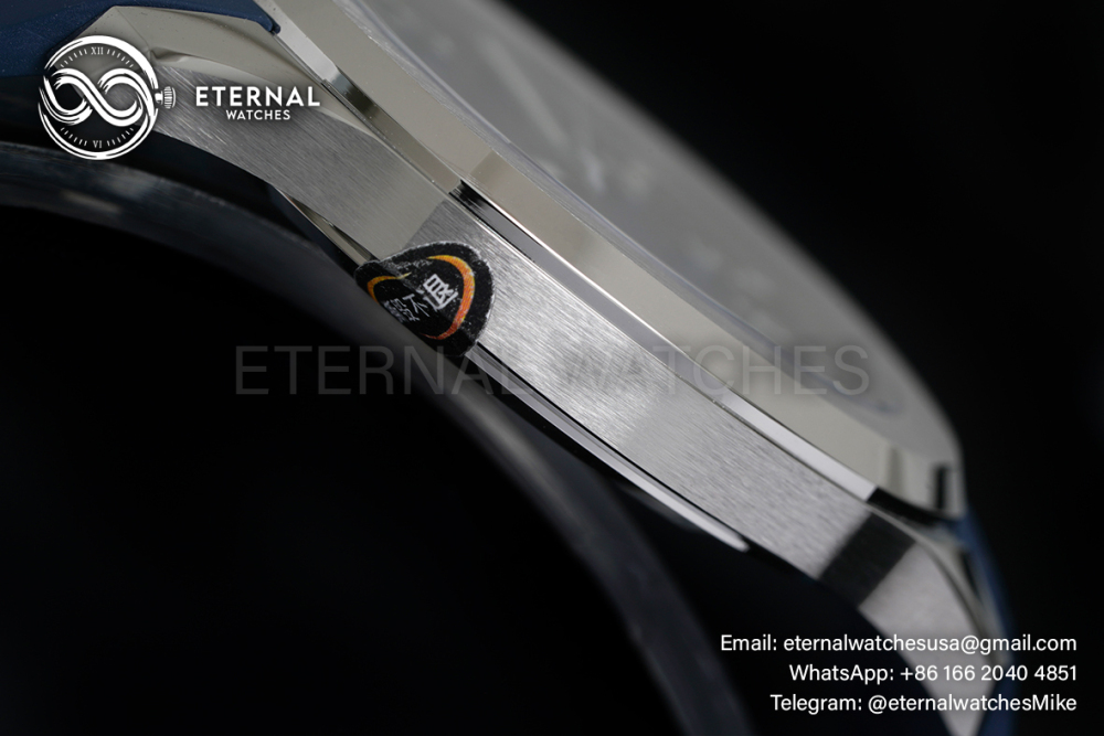 PATEK PHILIPPE - Aquanaut 5168 42mm SS/RU Blue/Num 3KF V3 A330