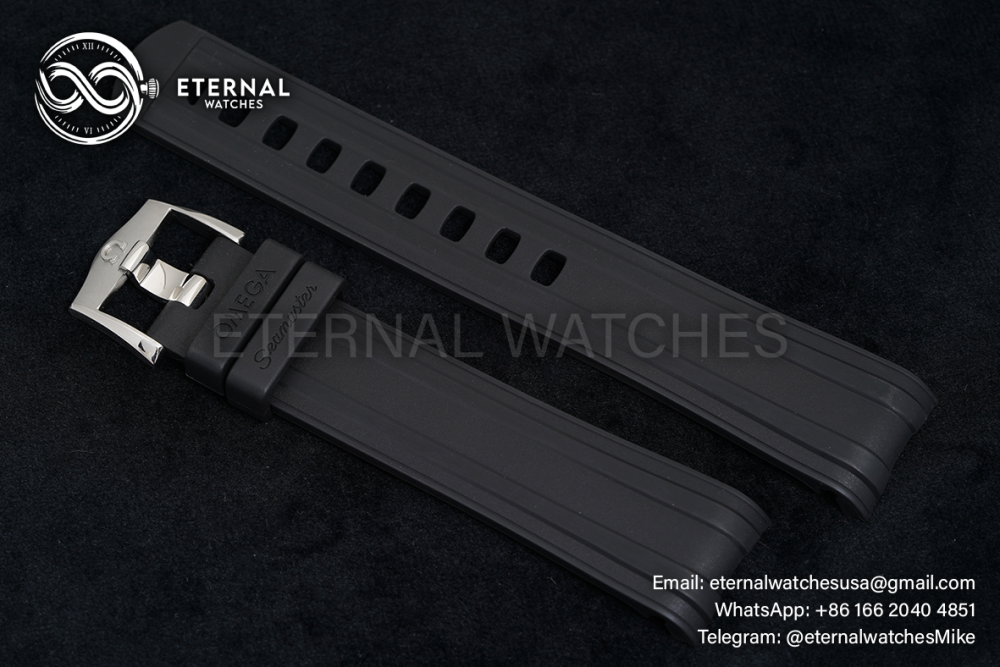 OMEGA - Seamaster Diver 300m 42mm SS/SS Black Dial VSF 8800