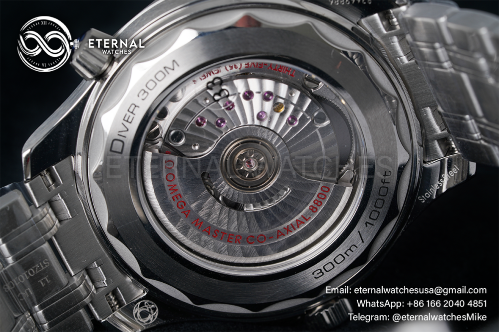 OMEGA - Seamaster Diver 300m 42mm SS/SS Black Dial VSF 8800