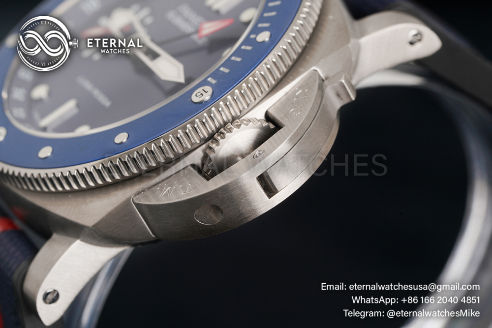 PANERAI - SUPER CLONE Submersible PAM1507 Luna Rossa 42mm SS/RU Blue Dial VSF P900