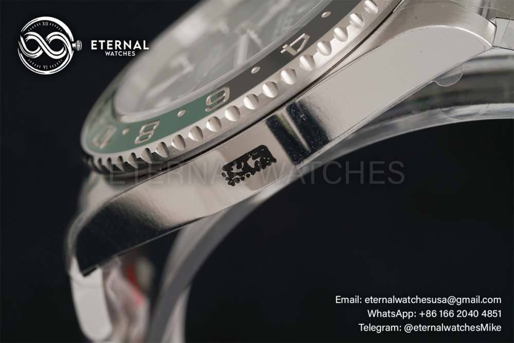 ROLEX - GMT Master II 126720 Sprite Oyster 40mm SS/SS Green Dial VSF DD3285