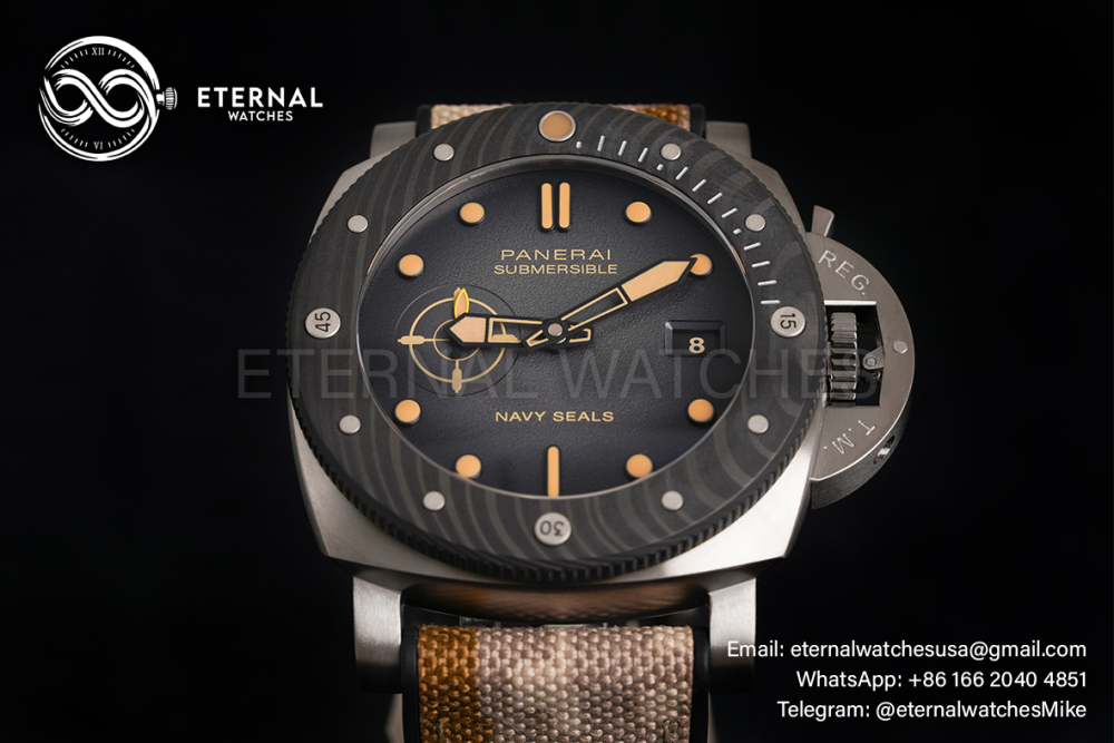 PANERAI - Submersible PAM1669 Titanio 44mm TI/NY Grey Dial VSF P900