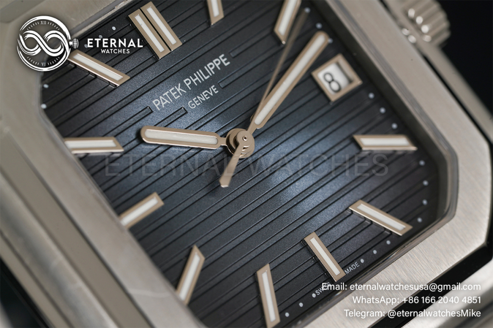 PATEK PHILIPPE - Cubitus 5821 45mm SS/SS Blue Dial PPF A330