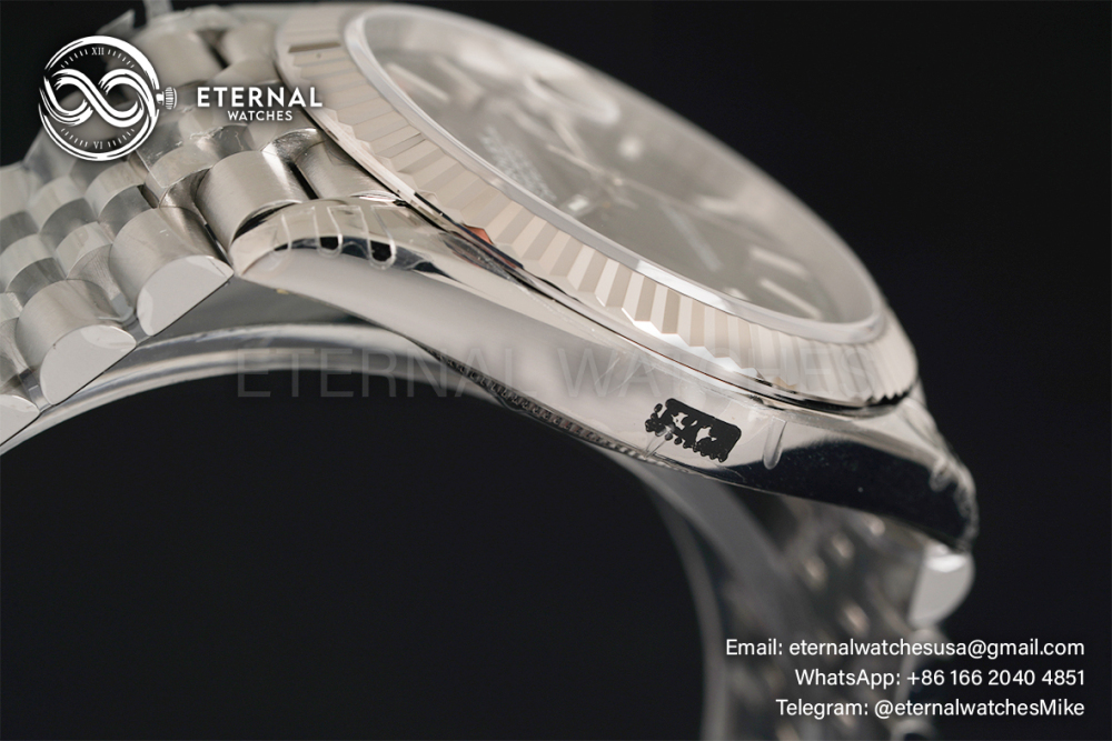 ROLEX - DateJust 126334 41mm Jubilee SS/SS Black Dial VSF VS3235