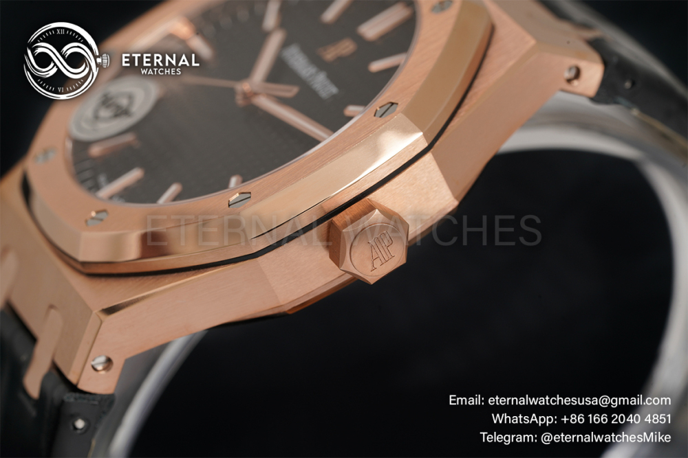 AUDEMARS PIGUET - SUPER CLONE Royal Oak 41mm 15500 RG/LE Black/Stk APSF A4302