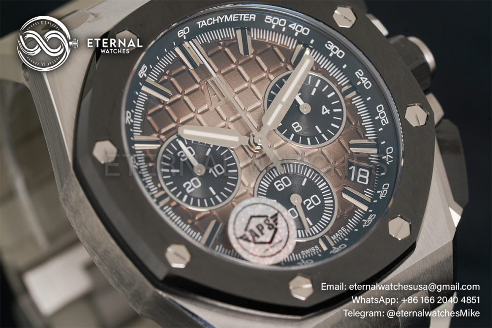 AUDEMARS PIGUET - SUPER CLONE Royal Oak Offshore 26420 43mm SS/RU Light Brown/Wht APSF 4401