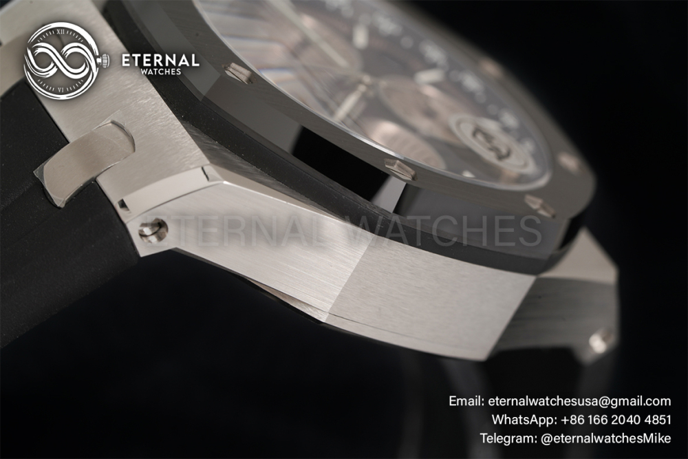 AUDEMARS PIGUET - SUPER CLONE Royal Oak Offshore 26420 43mm SS/LE Black/Wht APSF 4401