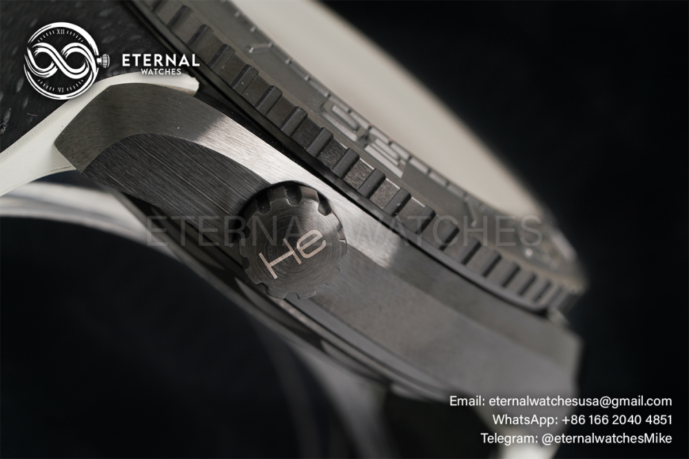 OMEGA - Seamaster Planet Ocean 600m White CER/RU VSF A8938