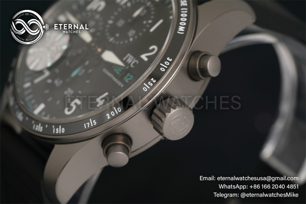 IWC - Pilot's Watch Chronograph 41mm TI/RU Black/Num BLSF A7750