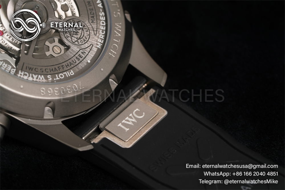 IWC - Pilot's Watch Chronograph 41mm TI/RU Black/Num BLSF A7750