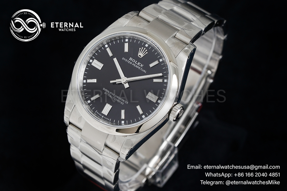 ROLEX - Oyster Perpetual 124300 41mm SS/SS Black Dial VSF VS3230