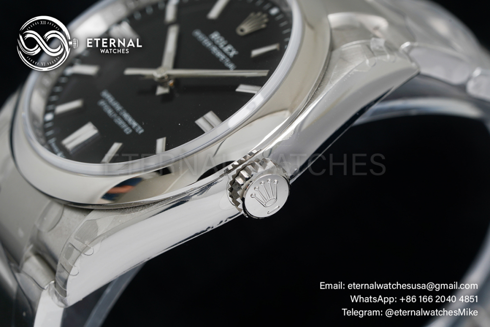 ROLEX - Oyster Perpetual 124300 41mm SS/SS Black Dial VSF VS3230