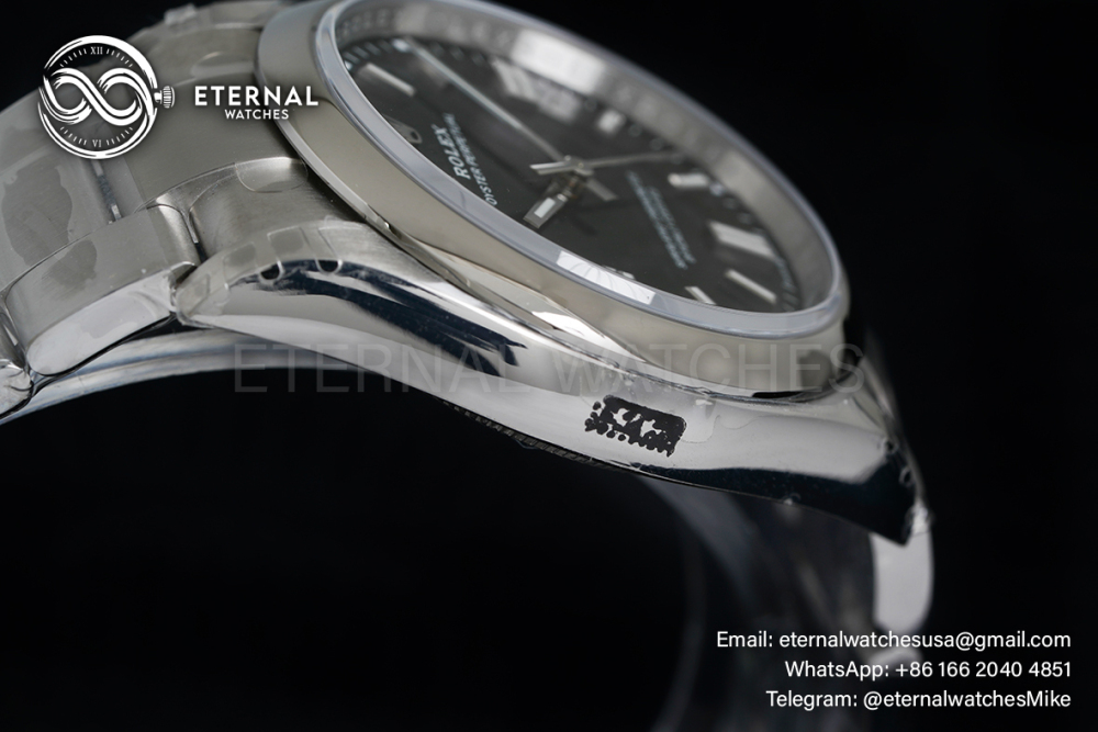 ROLEX - Oyster Perpetual 124300 41mm SS/SS Black Dial VSF VS3230