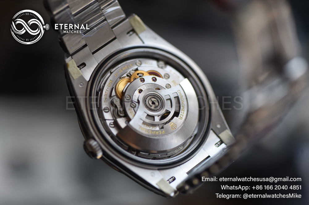 ROLEX - SUPER CLONE Day-Date 228239 40mm SS/SS Blue/Rmn VSF DD3255