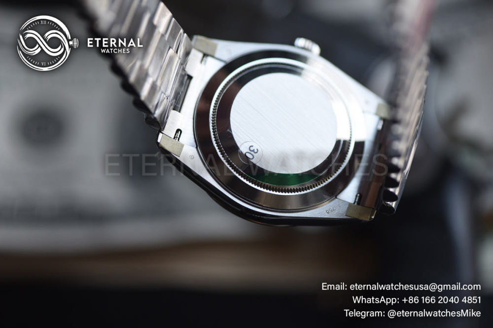 ROLEX - SUPER CLONE Day-Date 228239 40mm SS/SS Blue/Rmn VSF DD3255