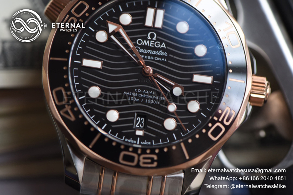 OMEGA - Seamaster 300m RG/SS Black VSF VS8800