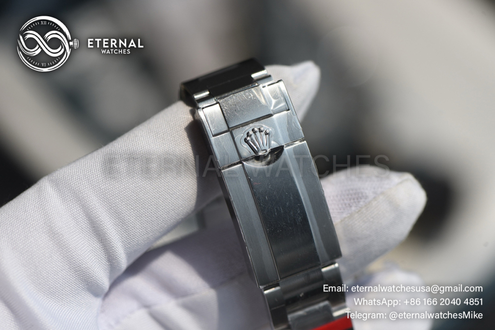ROLEX - SUPER CLONE Daytona 126506 40mm SS/SS Ice-Blue/Stk VSF DD4131 (Weight Adjusted)
