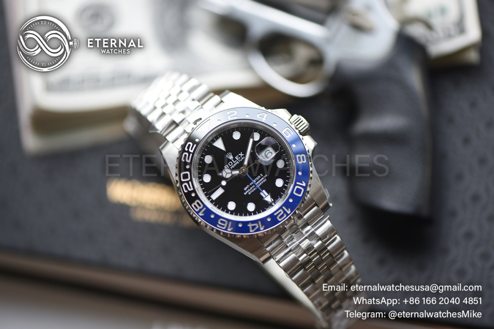 ROLEX - GMT Master II 126710 Batman 40mm Oyster SS/SS Black Dial VSF DD3285