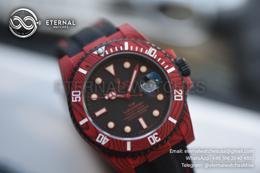 ROLEX - Submariner DiW 40mm Forged Carbon/NY Red Dial VSF VS3135
